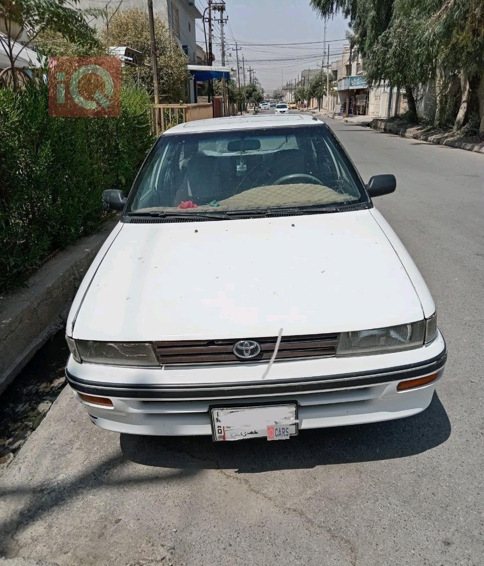 تۆیۆتا کۆرۆلا